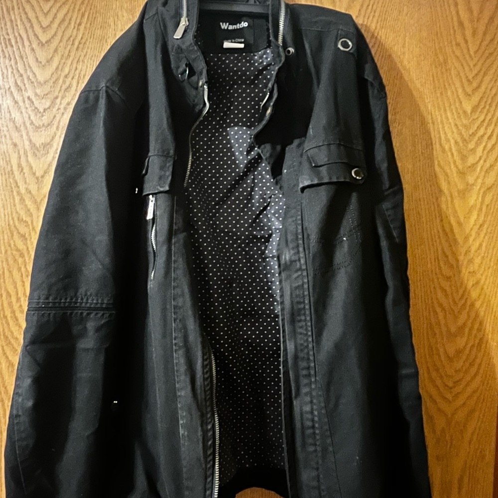 Men's Black Jacket